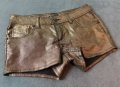 Terranova S/M къси златисти панталонки, снимка 2