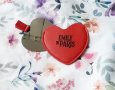 Ново дамско огледалце сърце Emily in Paris, червено, снимка 1 - Подаръци за жени - 41337983