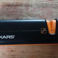 Точило Fiskars за брадви и ножове, снимка 1 - Оборудване и аксесоари за оръжия - 41903855