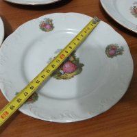 Стар български порцелан чинии , снимка 2 - Антикварни и старинни предмети - 39896821