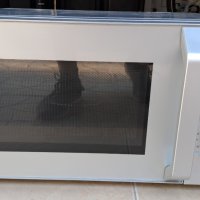 TOSHIBA Микровълнова печка с грил-130лв, снимка 1 - Микровълнови - 42115572