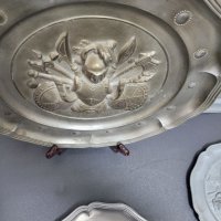 Немски чинии за стена цинк/калай , снимка 12 - Антикварни и старинни предмети - 39412178
