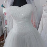 ултра сияеща сватбена рокля с обем, снимка 1 - Сватбени рокли - 39109965
