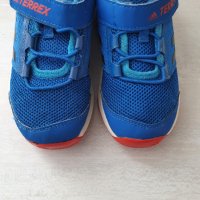 Обувки Adidas TERREX, снимка 3 - Детски обувки - 40368003