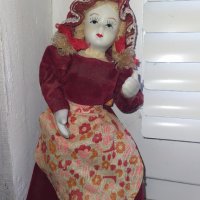 Малка стара порцеланова кукла, снимка 1 - Колекции - 34854159