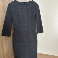 Елегантна рокля, размер XS/S, снимка 1 - Рокли - 44612451