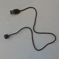 Магнитни USB зарядни за Xiaomi Mi Band 5,6 и 7, снимка 2 - Смарт гривни - 41911430