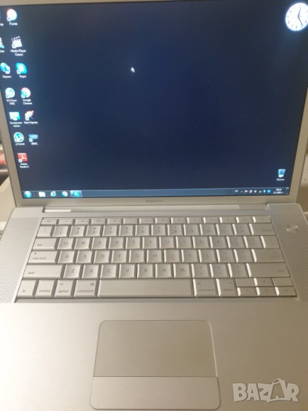 Лаптоп MacBook pro С инсталиран windows 7 Всичко по него работи. В много добро състояние, няма надра, снимка 1