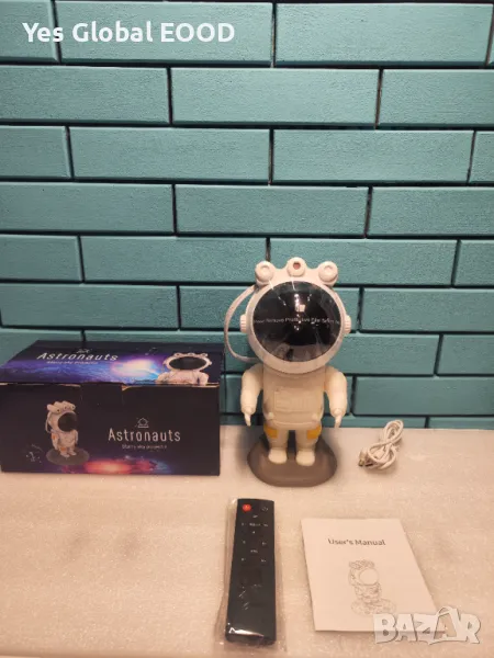 Galaxy Starry Sky Astronaut Projector - LED Проектор за Нощно Небе с Таймер и Дистанционно, снимка 1
