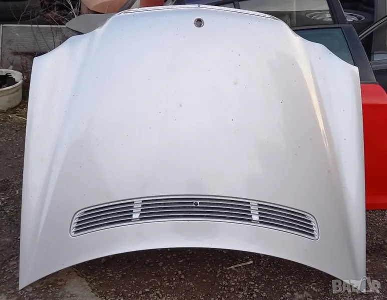 Преден капак Mercedes C-Class W203, снимка 1