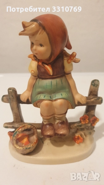 Рядка антикварна находка- красива порцеланова статуетка от колекция "Хуммел. ", снимка 1