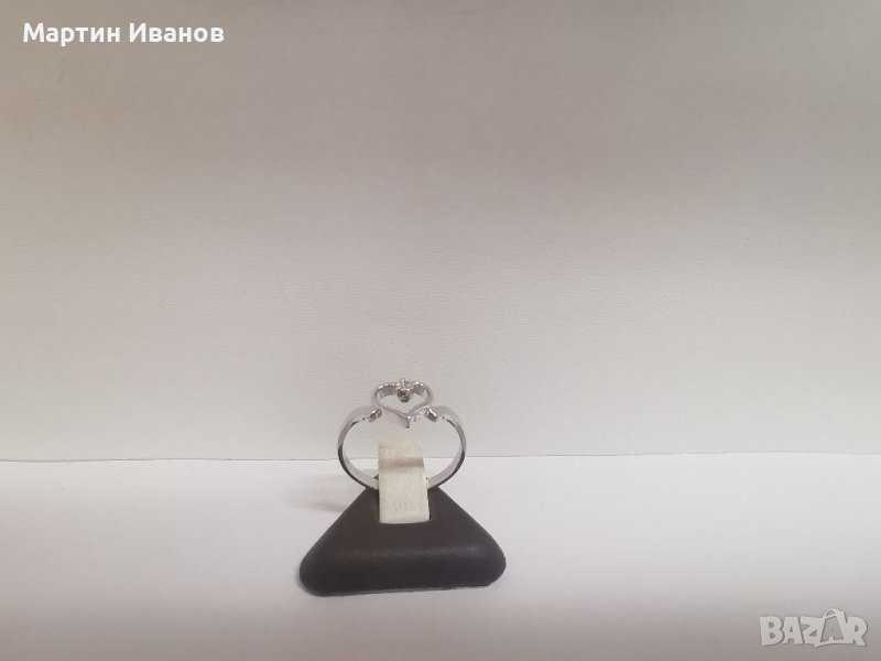 Златен пръстен сърце с диамант , снимка 1