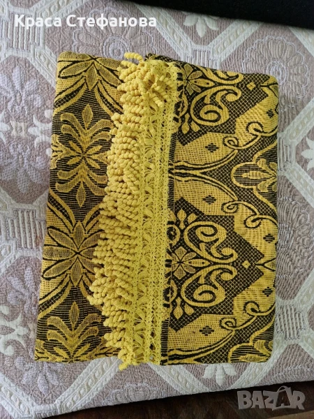 Старинна покривка за легло , снимка 1