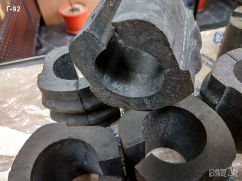 A6673230485,**NEU**LKW**MERCEDES-BENZ**Тампони, стабилизираща щанга**, снимка 1