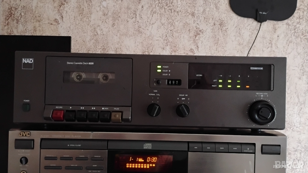 NAD 6220, снимка 1