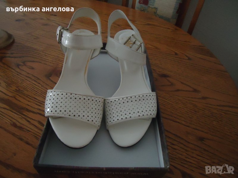 Дамски обувки тип сандал от лак, снимка 1