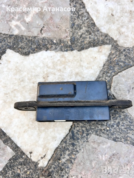 Микроключ заден капак за Тойота Авенсис T27. Седан. Комби. 2009-2015г, снимка 1