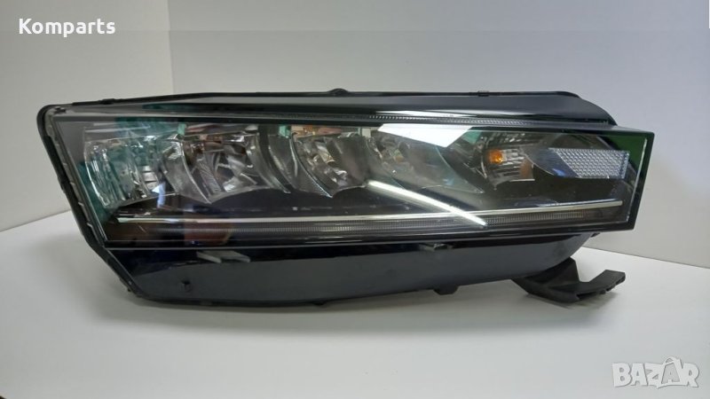 Оригинален десен фар за Skoda Шкода Octavia Октавия 4 5E4941016, снимка 1