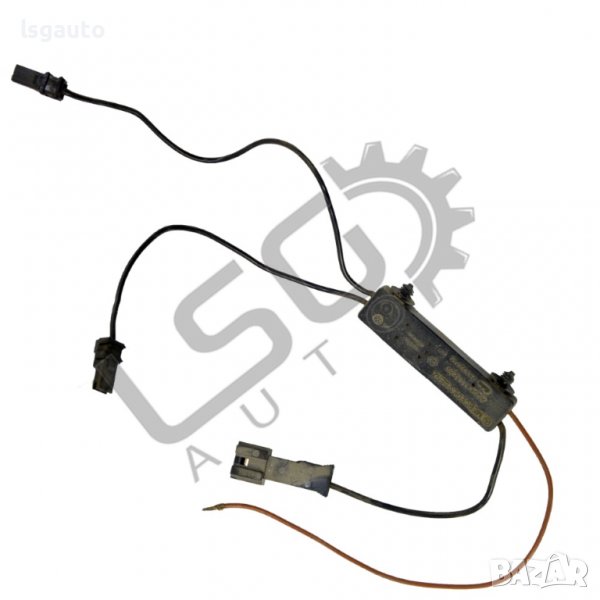 Усилвател антена Mercedes-Benz C-Class 204 (W/S/C)(2007-2014) ID:90889, снимка 1