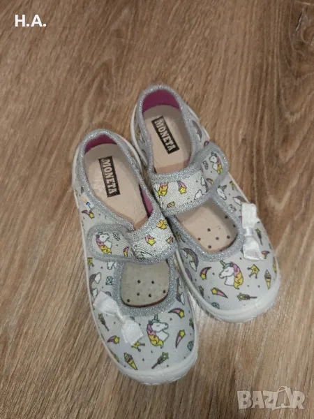 Пантофки 28 номер , снимка 1