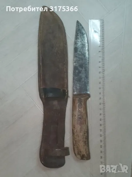 Стар ловджийски нож с кожена кания с отличен ряз, снимка 1