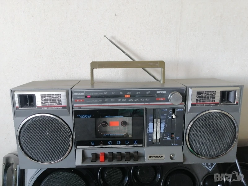 Радиокасетофон UNIVERSUM CTR 4646, снимка 1