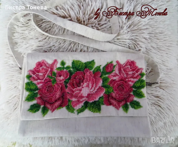 Чанта нашита с мъниста, снимка 1