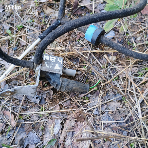 Клапан Вакум Електрически За Фолксваген Пасат Б4 1995г / VW Passat B4 1995y, снимка 1