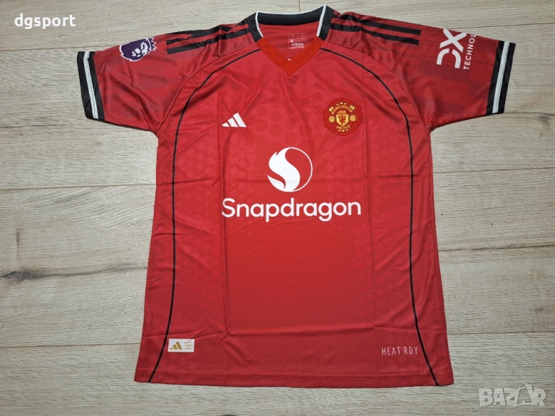Футболна фланелка на Манчестър Юнайтед сезон 25/26!, снимка 1