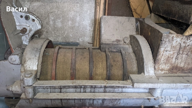 Професионална комбинирана машина: Мелачка и Шнекова преса за плодове, снимка 2 - Други машини и части - 53404401