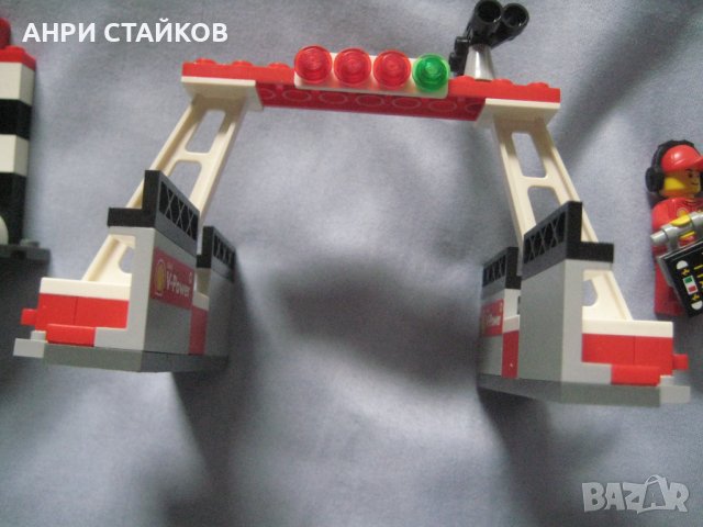 LEGO Shell V -Финална линия и подиум (40194), снимка 7 - Конструктори - 38953403