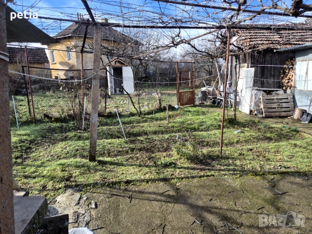 Къща в с. Чирен, снимка 15 - Къщи - 53486072