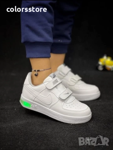 Детски бели маратонки с лепенки Nike/BR160p