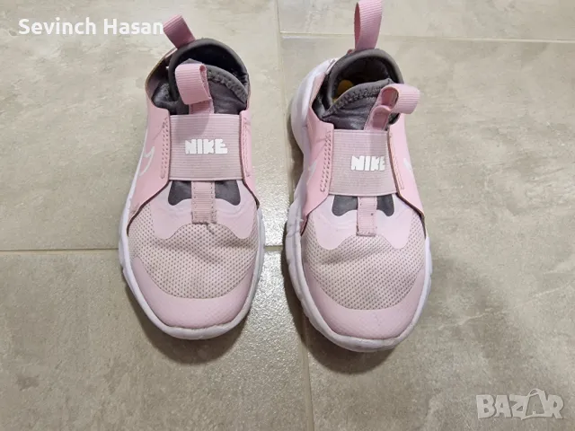 Детски маратонки за момиче Nike- 28 номер , снимка 2 - Детски маратонки - 47903164