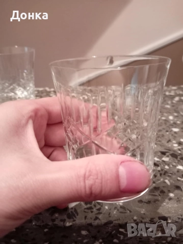 Кристален сервиз- 4 чаши, снимка 3 - Чаши - 52019515