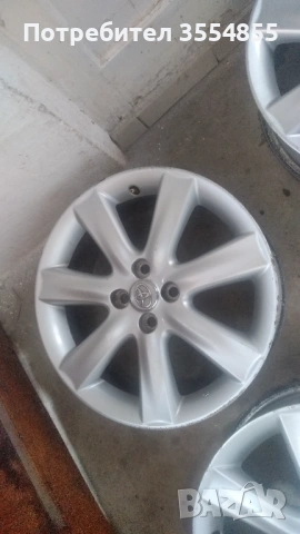 Джанти oригинални 17ки Toyota, снимка 6 - Гуми и джанти - 53513422