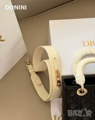 Christian Dior Дамска чанта, кожа, снимка 5 - Чанти - 56347517