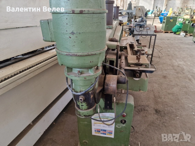 Гилотина за фурнир 2000мм.-ITALY, , снимка 4 - Други машини и части - 53626524