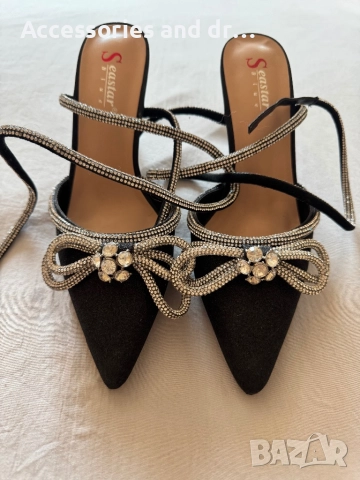 Елегантни черни токчета с панделка, снимка 1