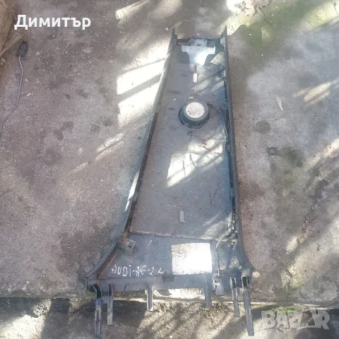 Кора Средна Колонка Долна Лява За Ауди А6 2000г / Audi A6 2000y, снимка 2 - Части - 48514495