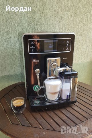 Кафемашина Saeco Xelsis обслужена изцяло. Топ клас! БГ меню! Тъч скрийн дисплей, снимка 3 - Кафемашини - 41662715