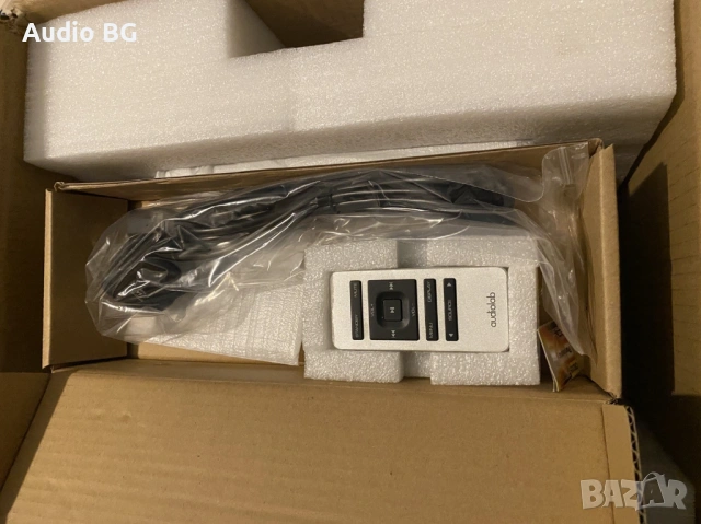 Audiolab M+Dac , снимка 4 - Ресийвъри, усилватели, смесителни пултове - 53652419