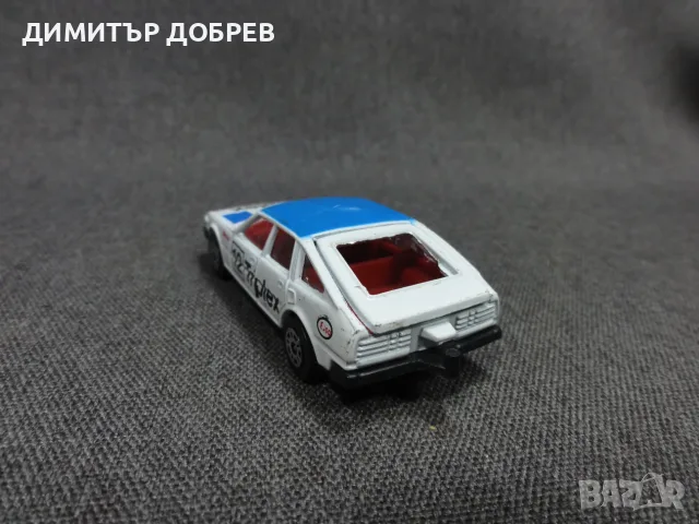 СТАРА РЕТРО МЕТАЛНА КОЛИЧКА ROVER 3500 CORGI GT. BRITAIN, снимка 3 - Колекции - 55949748