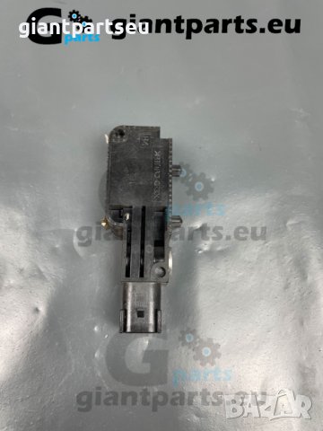 Crash сензор за Мазда Mazda , GJ6A-57-KC0, снимка 3 - Части - 40311773