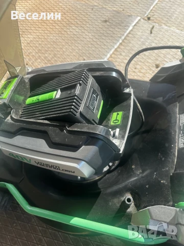 Акумулаторна косачка 40волта., снимка 4 - Градинска техника - 51287768