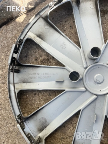 Тасове vw 16 passat golf, снимка 8 - Аксесоари и консумативи - 53077308