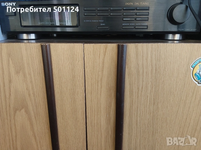 тунер sony в перфектно състояние 