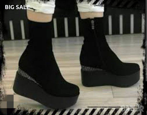 ЧЕРНИ БОТИ НА ПЛАТФОРМА, снимка 2 - Дамски боти - 39380305