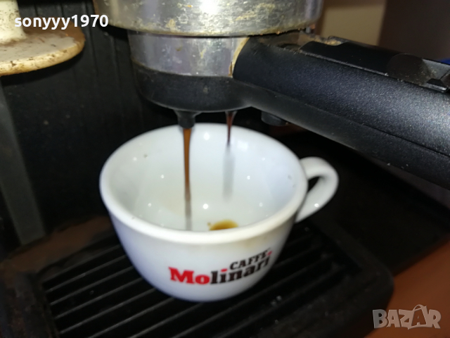 DELONGHI 15BAR SWISS-ITALY MADE 1803221726, снимка 8 - Кафемашини - 36151520