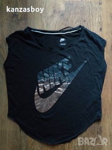 Nike Women's Signal Metallic T-Shirt - страхотна дамска тениска КАТО НОВ, снимка 3 - Тениски - 35733797